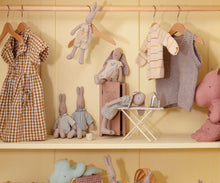 Load image into Gallery viewer, Maileg Bunny size 1, Dress