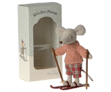 Load image into Gallery viewer, Maileg Winter mouse with ski set, Big sister