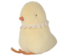 Load image into Gallery viewer, Maileg Easter egg with chicken