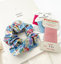 Load image into Gallery viewer, Liberty London Silk Scrunchie Poppy Daisy Blue
