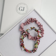 Load image into Gallery viewer, Liberty London Silk Thorpe