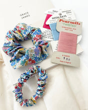 Load image into Gallery viewer, Liberty London Silk Scrunchie Poppy Daisy Blue