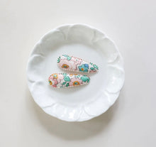 Load image into Gallery viewer, Little Sage Liberty Josie Joans clips (Limited Edition)