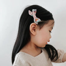 Load image into Gallery viewer, Penny Josie Joans Petite Bow