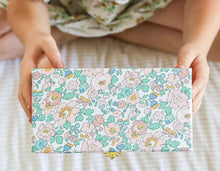 Load image into Gallery viewer, Exclusive Limited Edition Sage Hair Pretties Box