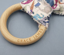 Load image into Gallery viewer, Liberty Queue for Zoo Teether