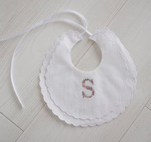 Load image into Gallery viewer, Personalised Scalloped Floral Letter Bib