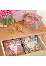 Load image into Gallery viewer, Liberty Jewellery Cube