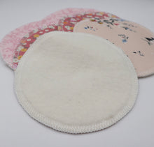 Load image into Gallery viewer, Reusable Liberty Bamboo Nursing Pads