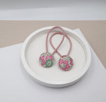 Load image into Gallery viewer, Betsy Ann Liberty Button Bobbles