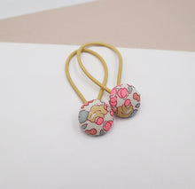 Load image into Gallery viewer, Betsy Barbapapa Liberty Button Bobbles