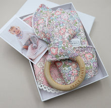 Load image into Gallery viewer, Michelle Liberty Letterbox Gift