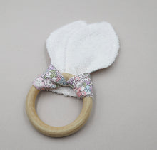 Load image into Gallery viewer, Michelle Liberty Teether