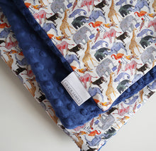 Load image into Gallery viewer, Liberty Queue for Zoo Multi Padded Blanket