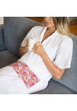 Load image into Gallery viewer, Heat Pillow Flourish Pink