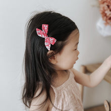 Load image into Gallery viewer, Viera Josie Joans Petite Bow