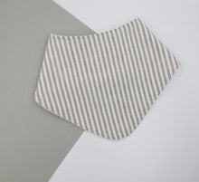 Load image into Gallery viewer, Essex Linen stripe dribble bib