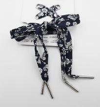 Load image into Gallery viewer, Liberty Shoes Laces Summer Blooms Navy