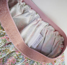 Load image into Gallery viewer, Liberty Swirling Petals Circle Skirt