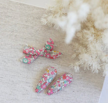 Load image into Gallery viewer, Betsy Ann Liberty Josie Joans clips