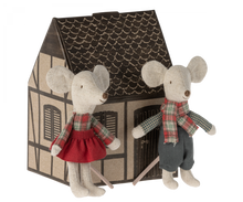 Load image into Gallery viewer, Maileg Winter mice twins, Little brother and sister
