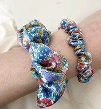 Load image into Gallery viewer, Liberty London Silk Scrunchie Poppy Daisy Blue
