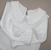 Load image into Gallery viewer, Peter Pan Lace Top
