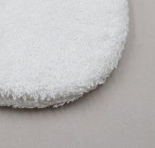 Load image into Gallery viewer, Michelle Liberty Cleansing Mitt
