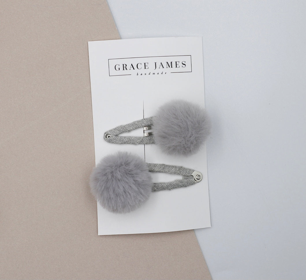 Pom Pom Clips Grey