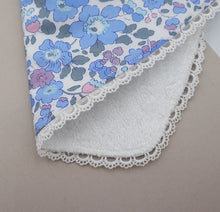 Load image into Gallery viewer, Liberty London Lilac Betsy Dribble Gift Box

