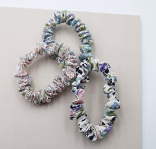 Load image into Gallery viewer, Liberty London Scrunchies Pastel
