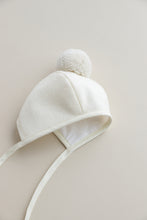 Load image into Gallery viewer, Briar Ivory Pom Bonnet
